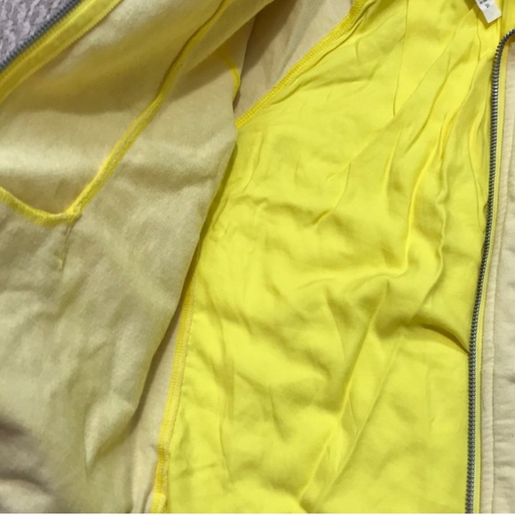 Lululemon athletica women define Jacket Size  2 - Picture 3 of 12